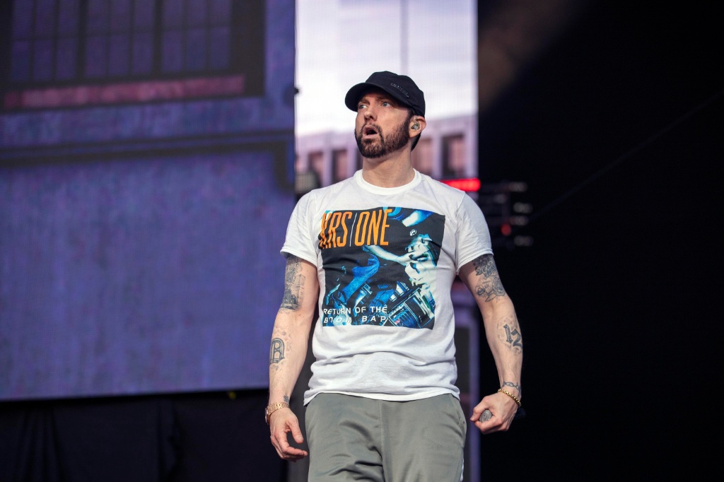 hoop Noord Amerika Meevoelen Eminem blijft overeind tussen Goffertpark-legendes - gelderland - 3voor12